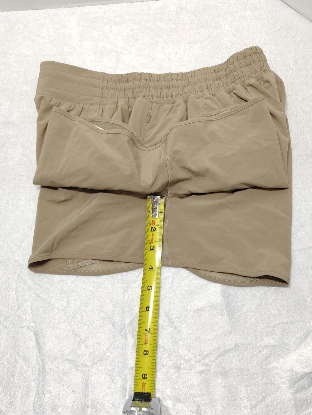 Lululemon Hooty Hot High Rise, Women # 8 Perfect Condition Tan Color - Picture 5 of 9